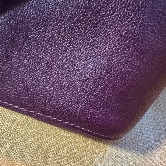 EUC PLG Plum Large Devan Tote 💜 - Picture 2 of 7